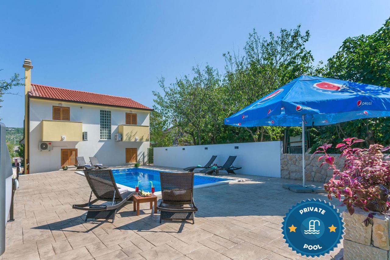 Вилла House Marijan Sestanovac Экстерьер фото