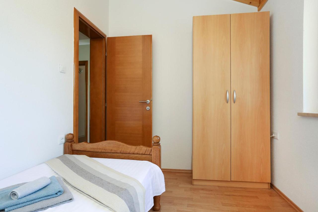 Вилла House Marijan Sestanovac Экстерьер фото